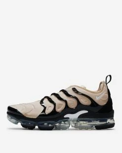 Mens New Arivals Sales Shop 25 Nike AIR VAPORMAX PLUS RATTAN/KHA/BLK